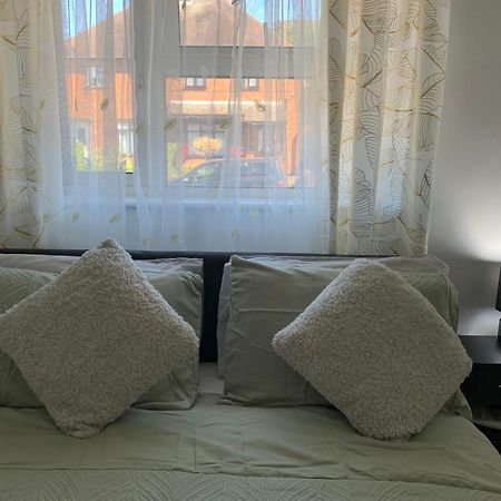 Double Room Bentilee Bucknall  Exteriör bild